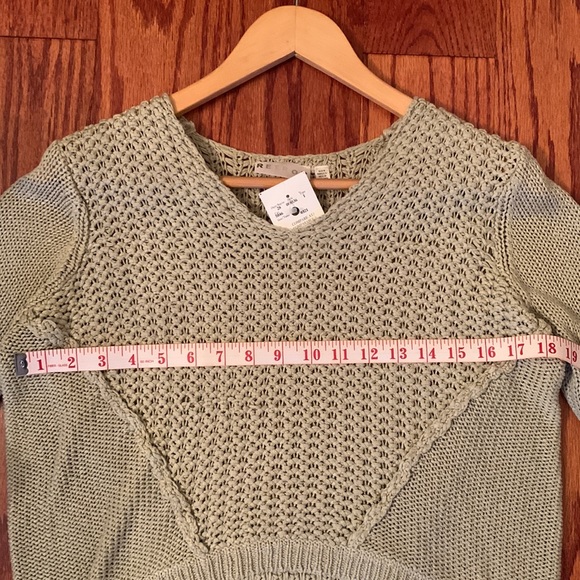 Retrod dusty beige woven 3/4 sleeve sweater - Picture 7 of 10